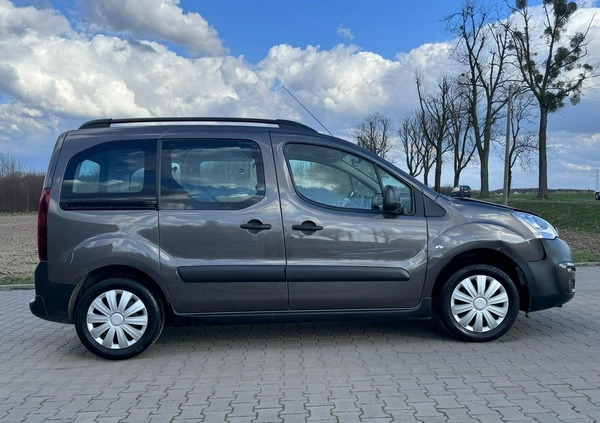 Peugeot Partner cena 26900 przebieg: 44876, rok produkcji 2018 z Krobia małe 277